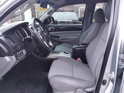 2015 Toyota Tacoma V6   - Photo 17 - Dallas, TX 75247