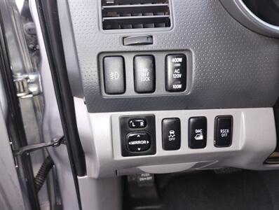 2015 Toyota Tacoma V6   - Photo 25 - Dallas, TX 75247