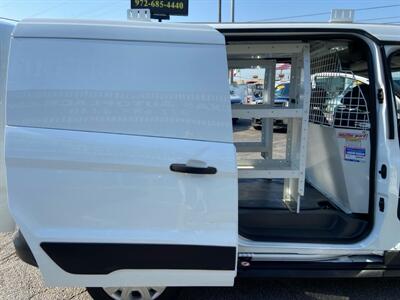 2020 Ford Transit Connect XL   - Photo 32 - Dallas, TX 75247