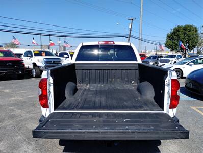 2018 Toyota Tundra SR5   - Photo 5 - Dallas, TX 75247