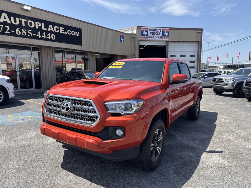 2017 Toyota Tacoma TRD Sport   - Photo 1 - Dallas, TX 75247