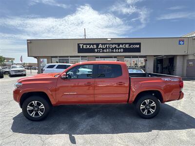 2017 Toyota Tacoma TRD Sport   - Photo 2 - Dallas, TX 75247