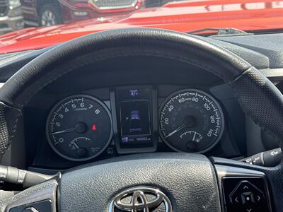 2017 Toyota Tacoma TRD Sport   - Photo 17 - Dallas, TX 75247
