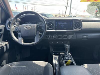 2017 Toyota Tacoma TRD Sport   - Photo 13 - Dallas, TX 75247