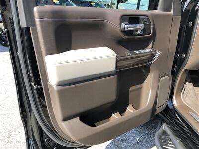 2019 Chevrolet Silverado 1500 LT Trail Boss   - Photo 16 - Dallas, TX 75247