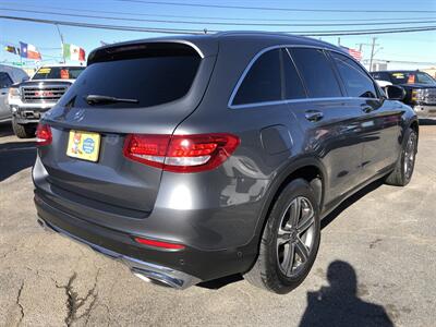 2019 Mercedes-Benz GLC GLC 300 - Photo 10 - Dallas, TX 75247