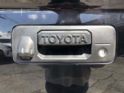 2018 Toyota Tundra SR5 - Photo 12 - Dallas, TX 75247