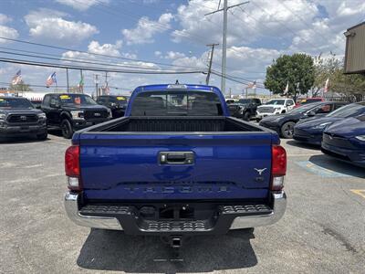 2022 Toyota Tacoma SR5 V6   - Photo 5 - Dallas, TX 75247