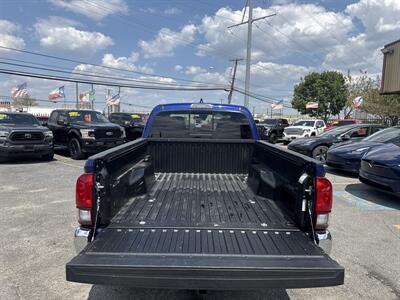 2022 Toyota Tacoma SR5 V6   - Photo 7 - Dallas, TX 75247