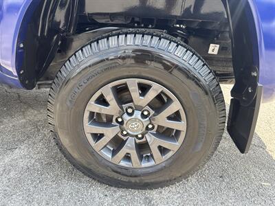 2022 Toyota Tacoma SR5 V6   - Photo 27 - Dallas, TX 75247