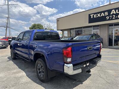 2022 Toyota Tacoma SR5 V6   - Photo 4 - Dallas, TX 75247