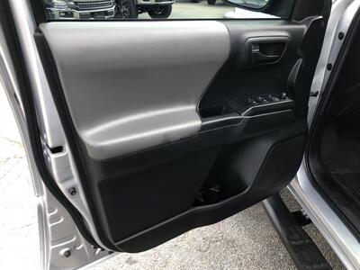 2023 Toyota Tacoma SR - Photo 16 - Dallas, TX 75247