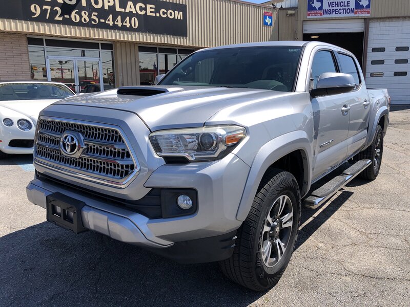 2016 Toyota Tacoma SR5 V6  