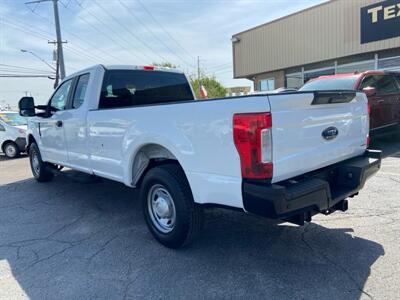 2018 Ford F-250 XL   - Photo 17 - Dallas, TX 75247