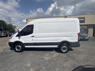 2018 Ford Transit 250   - Photo 12 - Dallas, TX 75247