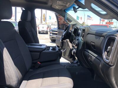 2019 Chevrolet Silverado 1500 RST   - Photo 30 - Dallas, TX 75247