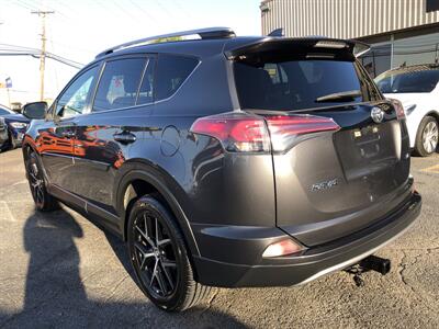 2017 Toyota RAV4 SE   - Photo 32 - Dallas, TX 75247