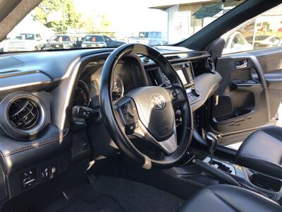 2017 Toyota RAV4 SE   - Photo 36 - Dallas, TX 75247