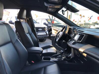 2017 Toyota RAV4 SE   - Photo 45 - Dallas, TX 75247