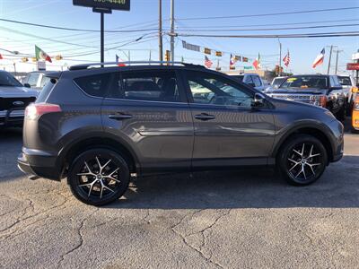 2017 Toyota RAV4 SE   - Photo 28 - Dallas, TX 75247