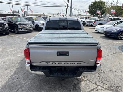 2016 Toyota Tacoma SR5 V6 - Photo 9 - Dallas, TX 75247