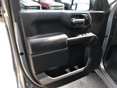 2021 Chevrolet Silverado 1500 Custom   - Photo 17 - Dallas, TX 75247