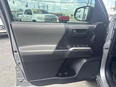 2020 Toyota Tacoma SR5 - Photo 19 - Dallas, TX 75247