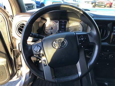 2017 Toyota Tacoma TRD Sport   - Photo 15 - Dallas, TX 75247