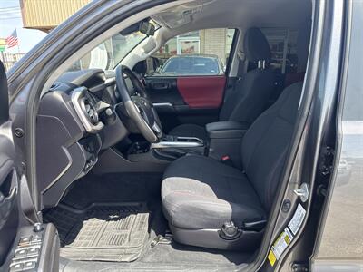 2020 Toyota Tacoma SR5   - Photo 21 - Dallas, TX 75247