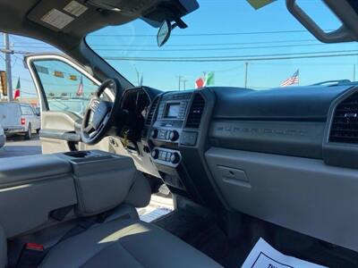 2021 Ford F-250 XL   - Photo 34 - Dallas, TX 75247