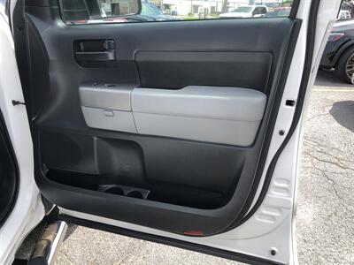 2013 Toyota Tundra Grade   - Photo 22 - Dallas, TX 75247