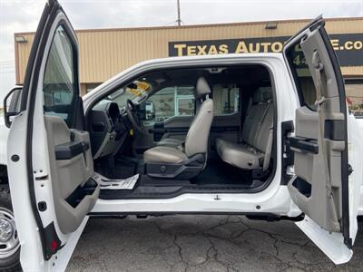 2019 Ford F-250 XL   - Photo 26 - Dallas, TX 75247