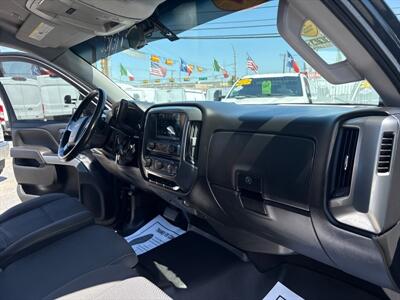 2017 Chevrolet Silverado 1500 LT   - Photo 35 - Dallas, TX 75247