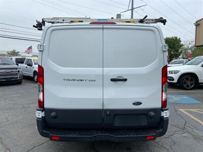 2017 Ford Transit 250   - Photo 34 - Dallas, TX 75247