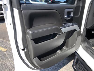 2018 Chevrolet Silverado 1500 LT   - Photo 18 - Dallas, TX 75247
