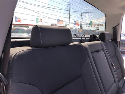 2018 Chevrolet Silverado 1500 LT   - Photo 35 - Dallas, TX 75247