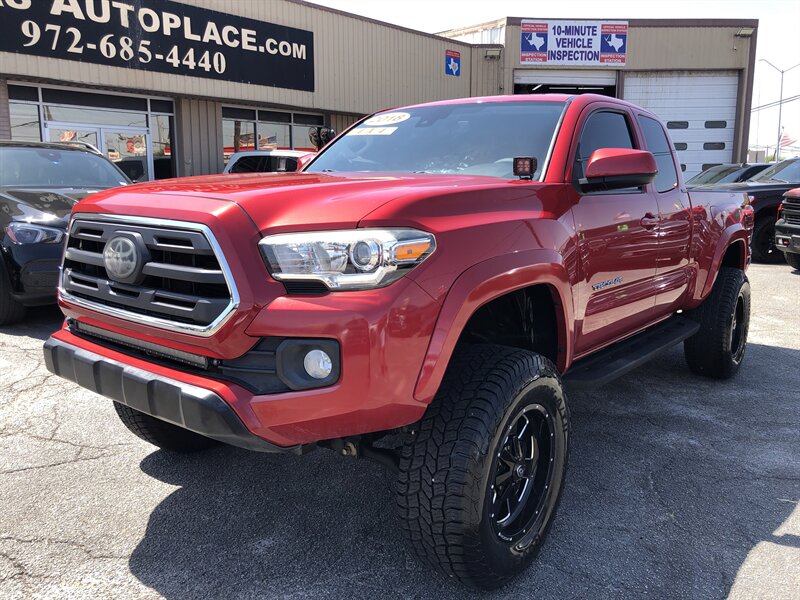2018 Toyota Tacoma SR5 V6   - Photo 1 - Dallas, TX 75247