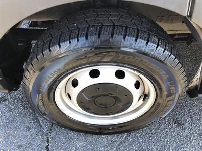 2020 Ford Transit 250   - Photo 31 - Dallas, TX 75247