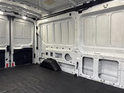 2020 Ford Transit 250   - Photo 23 - Dallas, TX 75247