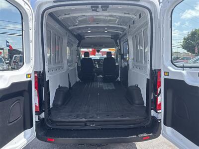 2020 Ford Transit 250   - Photo 24 - Dallas, TX 75247