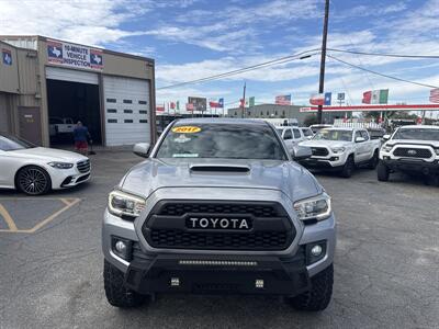 2017 Toyota Tacoma TRD Sport   - Photo 8 - Dallas, TX 75247