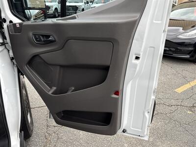 2020 Ford Transit 250   - Photo 25 - Dallas, TX 75247