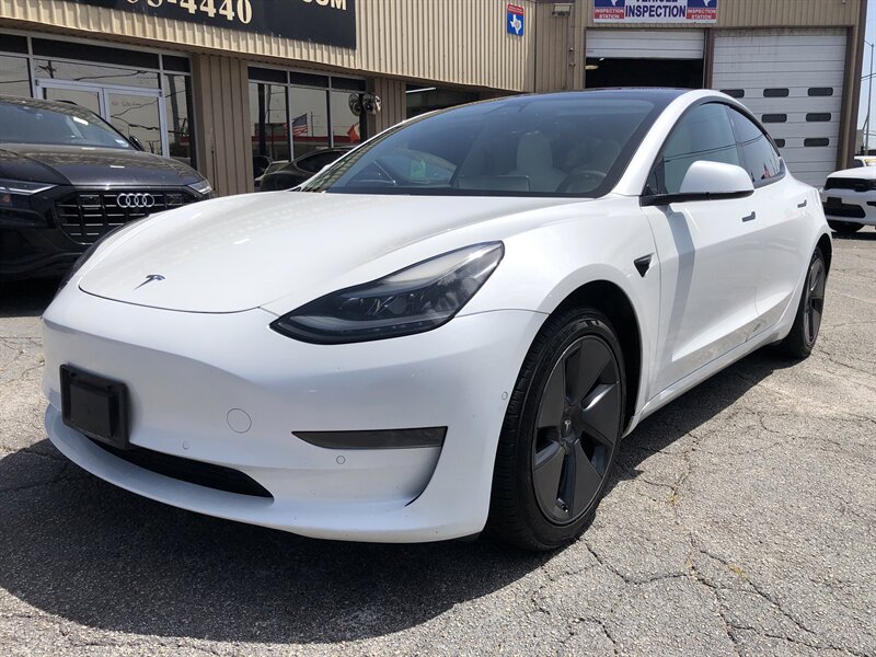 2021 Tesla Model 3 Standard Range Plus   - Photo 1 - Dallas, TX 75247
