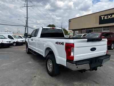 2019 Ford F-250 XL   - Photo 12 - Dallas, TX 75247