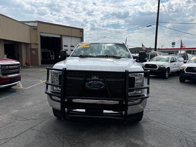 2019 Ford F-250 XL   - Photo 2 - Dallas, TX 75247