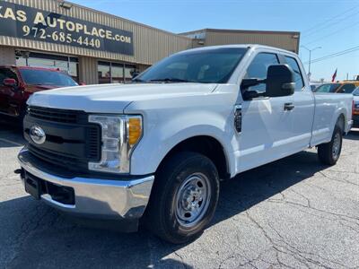 2017 Ford F-250 XL   - Photo 1 - Dallas, TX 75247