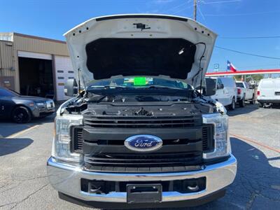 2017 Ford F-250 XL   - Photo 14 - Dallas, TX 75247