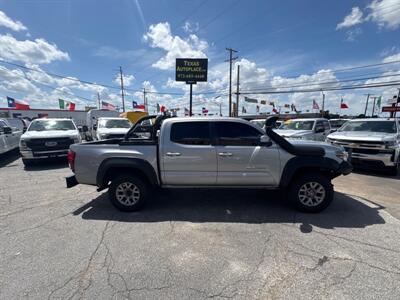 2019 Toyota Tacoma SR5 V6   - Photo 12 - Dallas, TX 75247