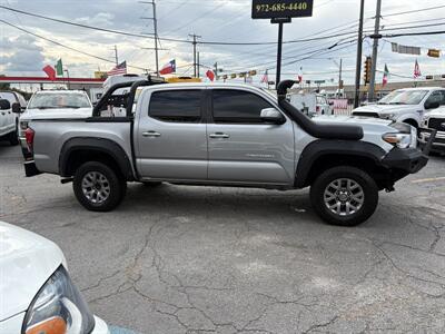 2019 Toyota Tacoma SR5 V6   - Photo 8 - Dallas, TX 75247