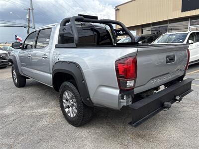 2019 Toyota Tacoma SR5 V6   - Photo 14 - Dallas, TX 75247
